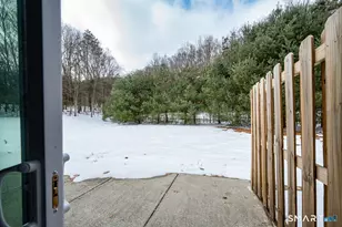 1030 Federal Rd, Brookfield, CT 06804 - Photo 13