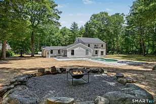 203 wildflower Ln, Fairfield, CT 06824 - Photo 35
