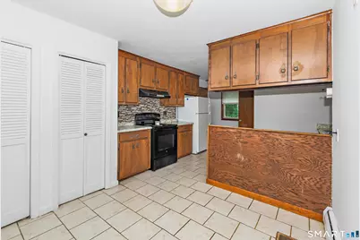 131 Canterbury Road, Plainfield, CT 06374 - Photo 3