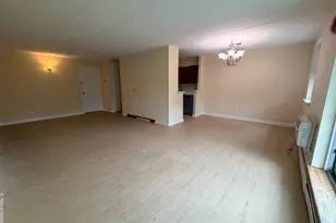 27 Northill St, Stamford, CT 06907 - Photo 3