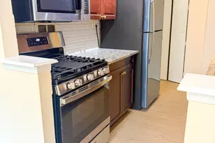 27 Northill St, Stamford, CT 06907 - Photo 5