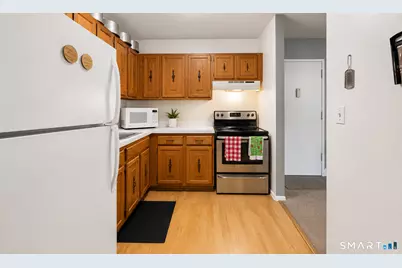 157 Bull Hill Lane #S4, West Haven, CT 06516 - Photo 3