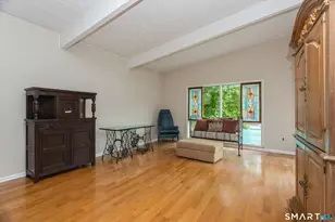 106 Gillies Ln, Norwalk, CT 06854 - Photo 9