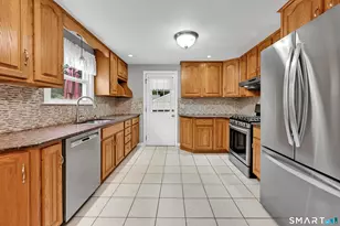 48 Peter Parley Row, Berlin, CT 06037 - Photo 5