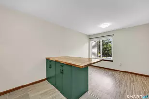 27 Cottonwood Rd, Newington, CT 06111 - Photo 7