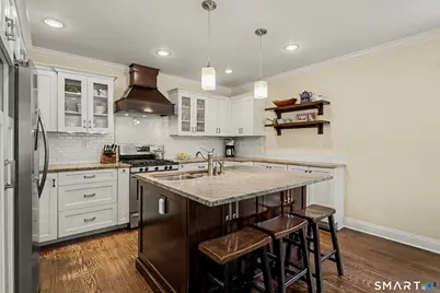 12 Cottage Place, Trumbull, CT 06611 - Photo 9