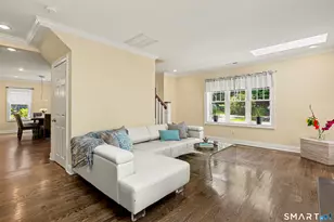 12 Cottage Pl, Trumbull, CT 06611 - Photo 7