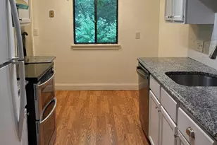 328 Heritage Vlg, Southbury, CT 06488 - Photo 15