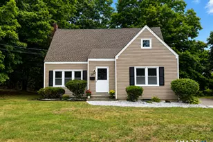 18 Norton Rd, East Windsor, CT 06016 - Photo 1