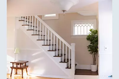 30 Henry Street, New Haven, CT 06511 - Photo 9