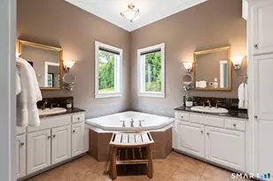 30 Daniel Trce, Burlington, CT 06013 - Photo 21