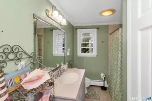 20 Northwestern Dr, Bristol, CT 06010 - Photo 23