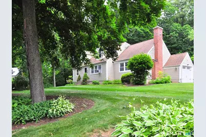 27 Ledgewood Drive, Farmington, CT 06032 - Photo 1