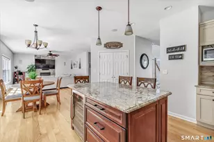 42 Madalyn Ln, Southington, CT 06489 - Photo 9