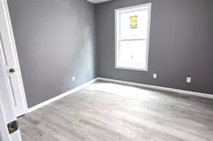 63 W Liberty St, Waterbury, CT 06706 - Photo 3