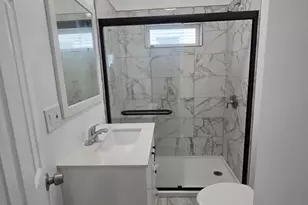 63 W Liberty St, Waterbury, CT 06706 - Photo 5