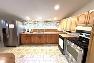 61 Clark Ave, North Haven, CT 06473 - Photo 3