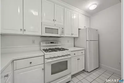 25 West Elm Street #37, Greenwich, CT 06830 - Photo 11