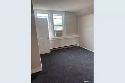 445 New Britain Road #3rd flr, Berlin, CT 06037 - Photo 17