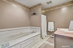 141 Elm St, Windsor Locks, CT 06096 - Photo 23