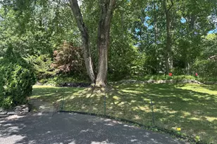 10 Donohue Dr, Norwalk, CT 06851 - Photo 19