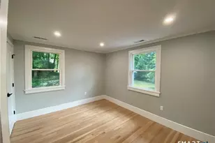 10 Donohue Dr, Norwalk, CT 06851 - Photo 13