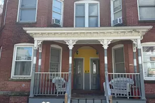 45 Benton St, Hartford, CT 06114 - Photo 1