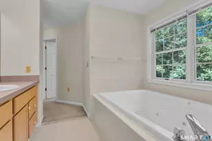 46 Spring Rock Rd, East Lyme, CT 06333 - Photo 19