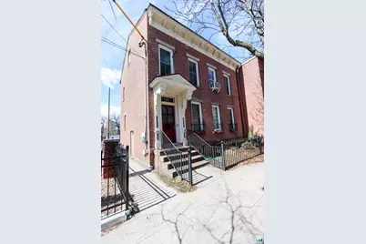 182 Chestnut Street #1, New Haven, CT 06511 - Photo 1