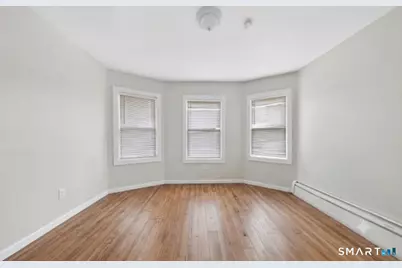 1389 Pembroke Street, Bridgeport, CT 06608 - Photo 3