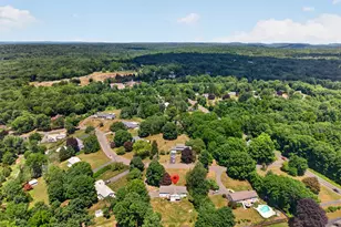 16 Williamsburg Dr, Orange, CT 06477 - Photo 37
