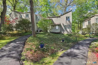 8 Lyle Court #G, Farmington, CT 06032 - Photo 1