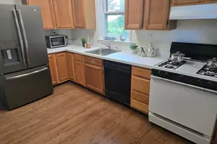 1034 Prospect Ave, Hartford, CT 06105 - Photo 5