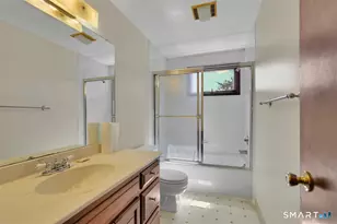 400 N Main St, Manchester, CT 06040 - Photo 21