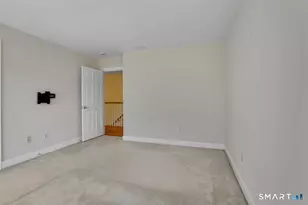 25 Fenwick Dr, Avon, CT 06001 - Photo 27