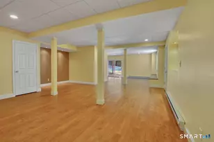 25 Fenwick Dr, Avon, CT 06001 - Photo 33