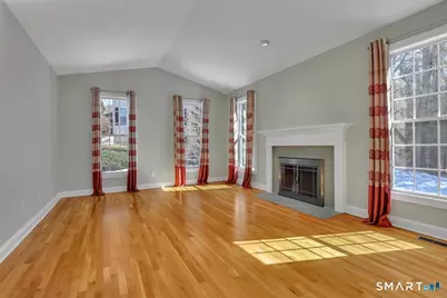25 Fenwick Drive, Avon, CT 06001 - Photo 5