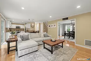 13 Ells St, Norwalk, CT 06850 - Photo 5