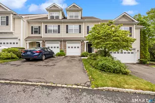 10 Ridgewood Dr, Middlebury, CT 06762 - Photo 3