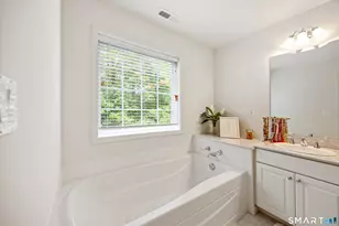10 Ridgewood Dr, Middlebury, CT 06762 - Photo 17