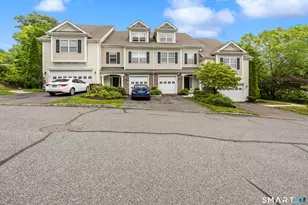 10 Ridgewood Dr, Middlebury, CT 06762 - Photo 3
