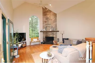 298 Erskine Road, Stamford, CT 06903 - Photo 3