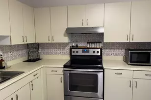 585 Park Rd, Waterbury, CT 06708 - Photo 3