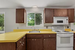 6 New St Ext, Wilton, CT 06897 - Photo 21