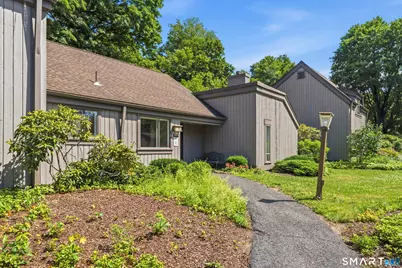 471 Heritage Village #B, Southbury, CT 06488 - Photo 3