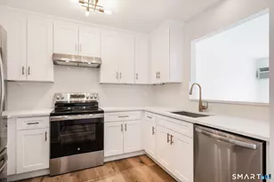 8 Rose Ln, Danbury, CT 06811 - Photo 7