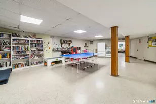 1700 Broadbridge Ave, Stratford, CT 06614 - Photo 17