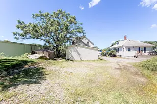 602 N Main St, Killingly, CT 06239 - Photo 21