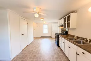 602 N Main St, Killingly, CT 06239 - Photo 3