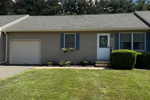 102 N Maple St, Enfield, CT 06082 - Photo 1